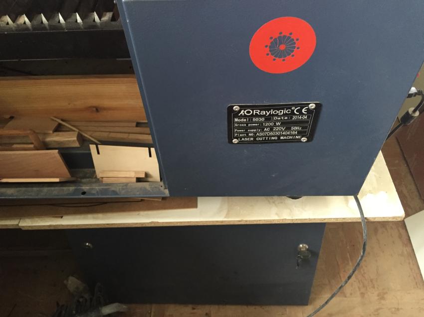 2015-10-09 13.03.56.jpg