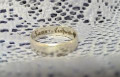 Гравировка внутри кольца вектор