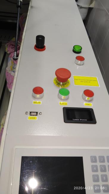 2020-04-23 21-07-49_1587668767.JPG