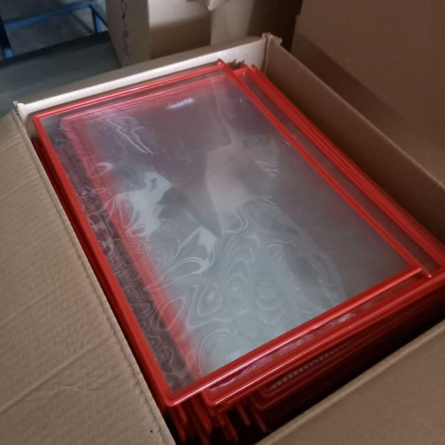 рамки красные.jpg